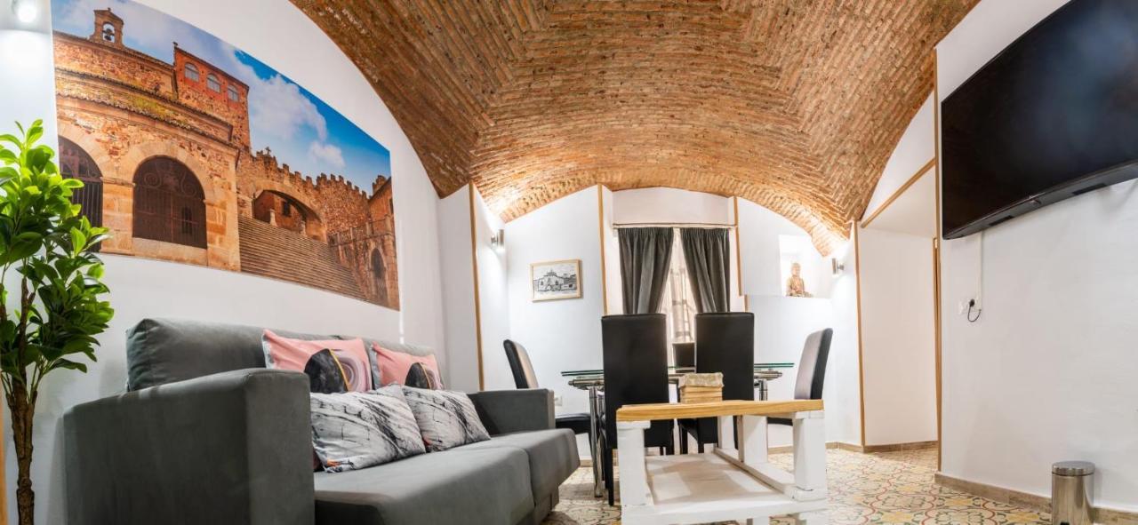 Art&SUITE Apartment Cáceres Eksteriør billede
