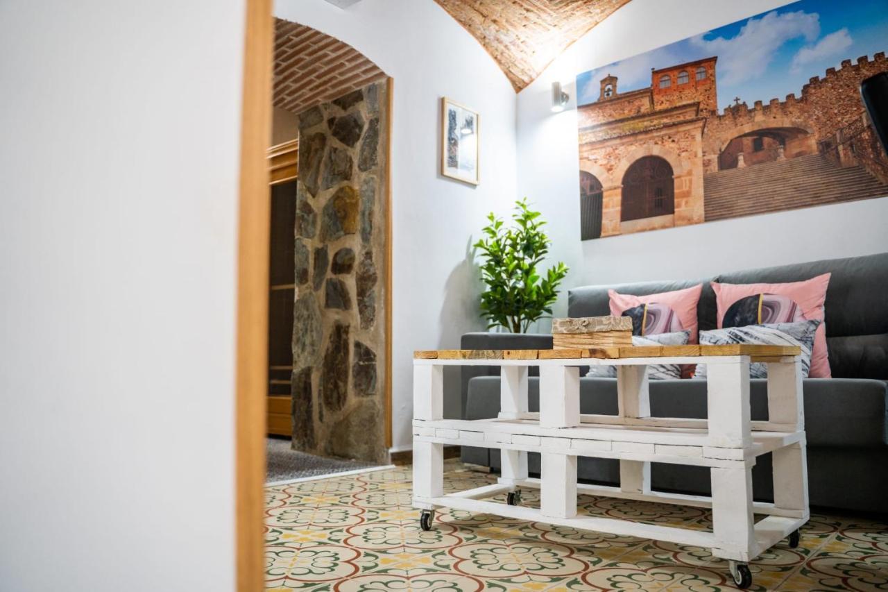 Art&SUITE Apartment Cáceres Eksteriør billede